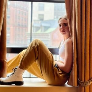 Meet your Posher, Gina